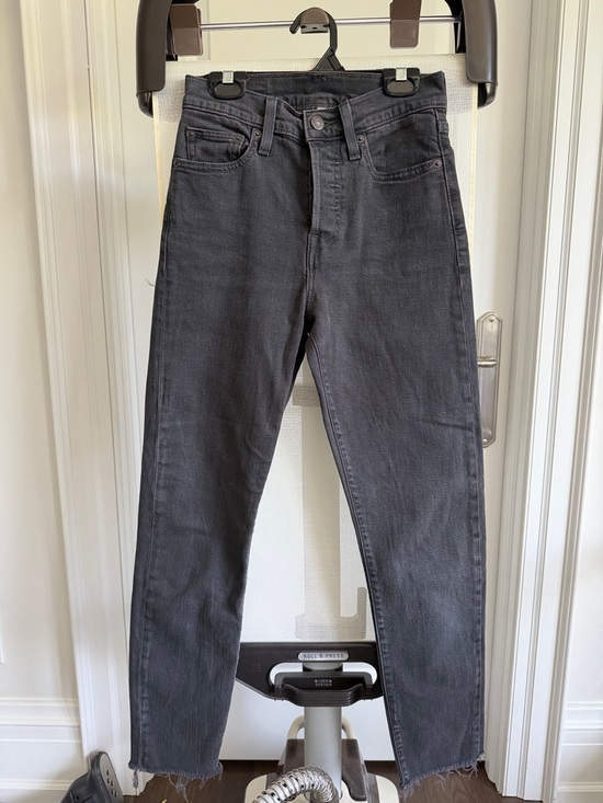 Levi's Denim - Levi’s high rise crop